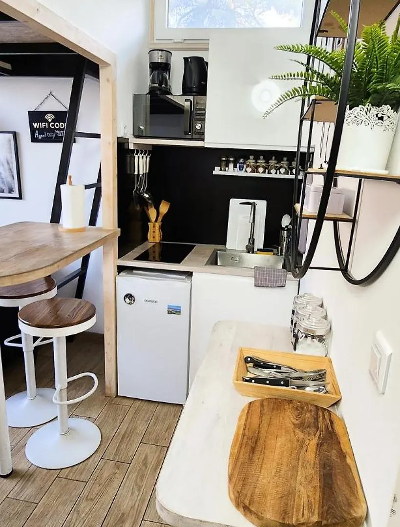 Studio- Nice Mont Boron, Piscine Sur La Residence アパート